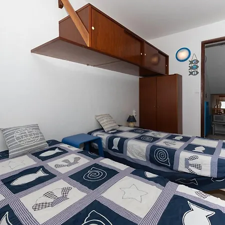 דירה T3 6 Pers. A Bormes, Vue Mer, Parking, Clim - Fr-1-803-84 *